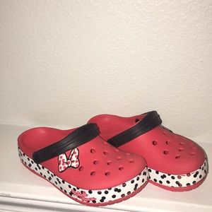 MINNIE MOUSE CROCS SIZE 11